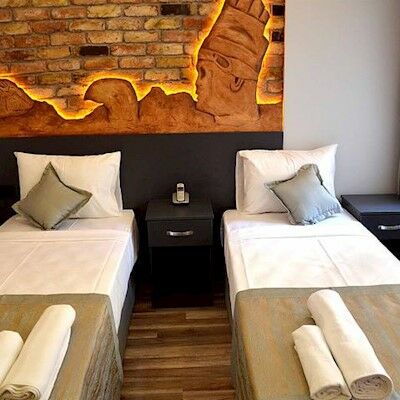 A Otel